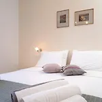 Rinada - Zf Hvar