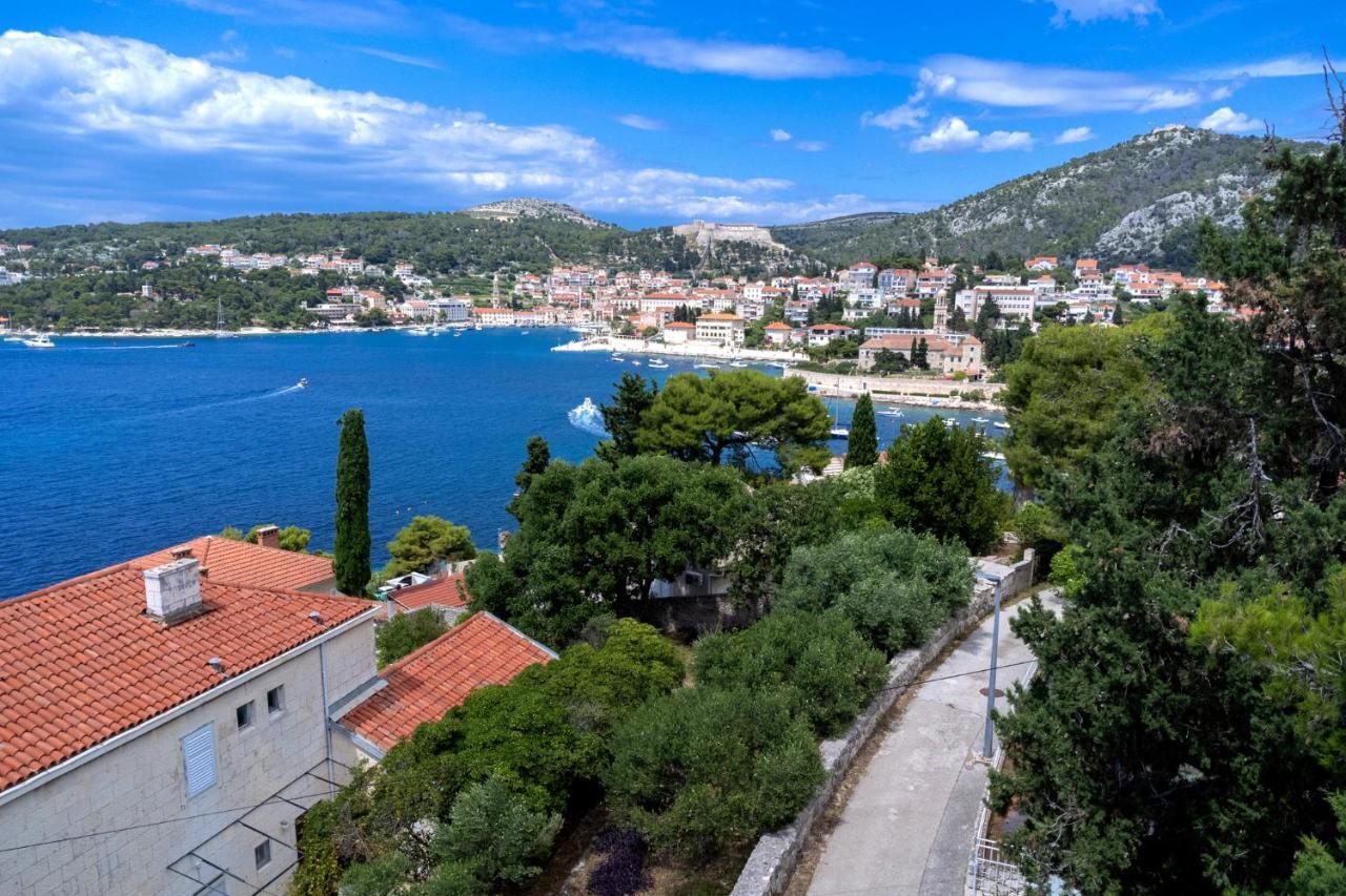 Rinada - Zf Hvar Apartman *